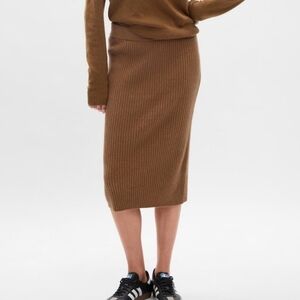 GAP CashSoft Rib Midi Sweater Skirt